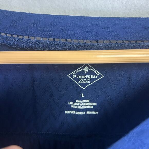 ￼Woman's St John Bay Blue Shirt - Size Large Sailor Chic Casual Chic Peasant - Picture 6 of 11